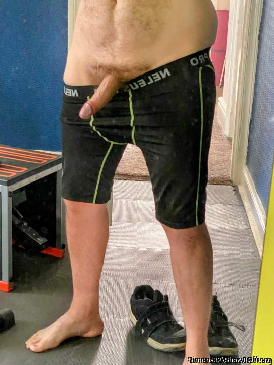 Good dick. Nice feet