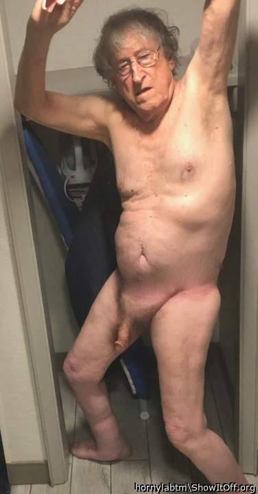 Adult image from hornylabtm