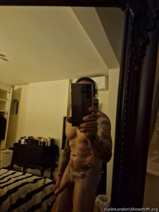 Adult image from FunInLondon