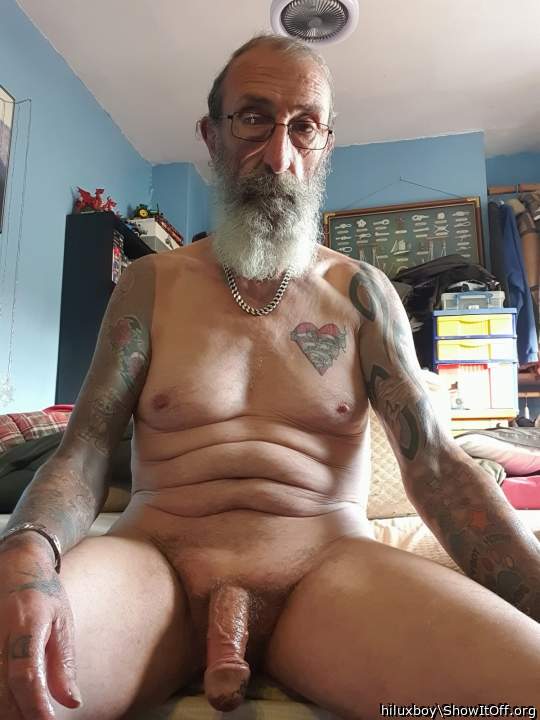 Adult image from hiluxboy