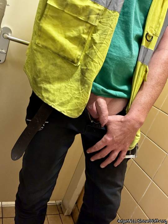 Adult image from ArjanNLL