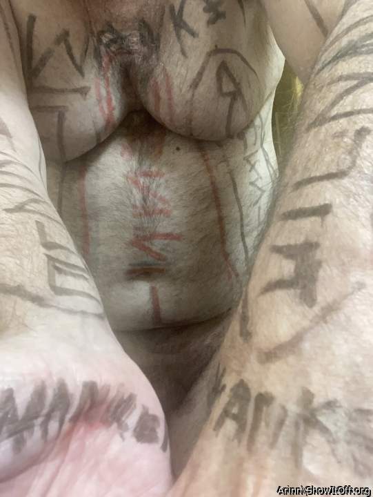 Hands to serve your master's cock