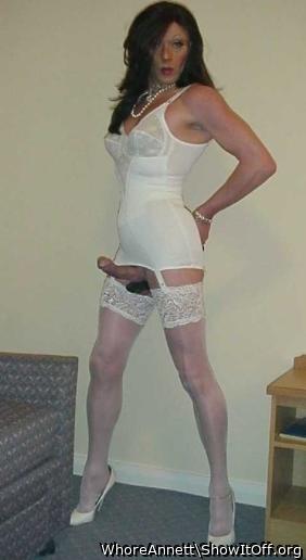 MARIA ...HOT MOTEL SLUT