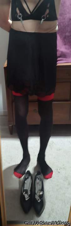 Want to taste those sexxxy feet of yours