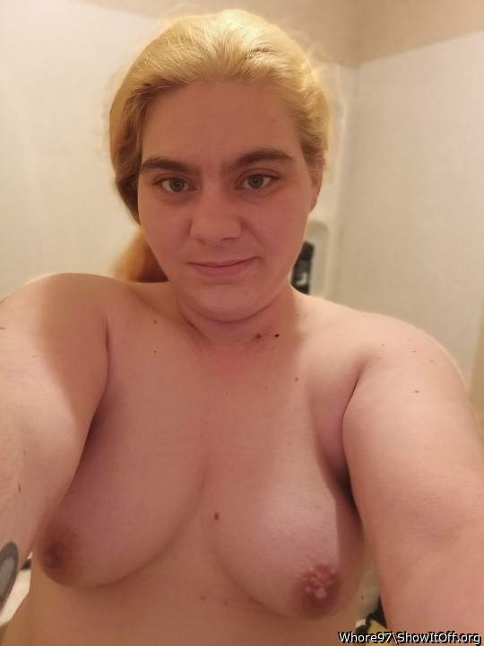 Adult image from Whore97