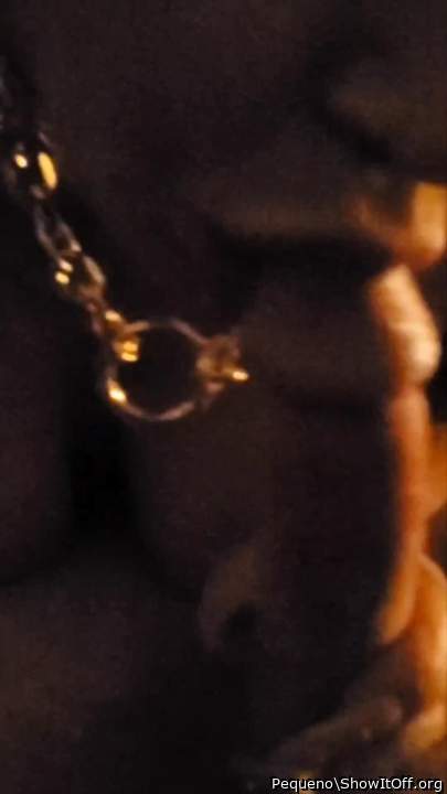 Adult image from Pequeno