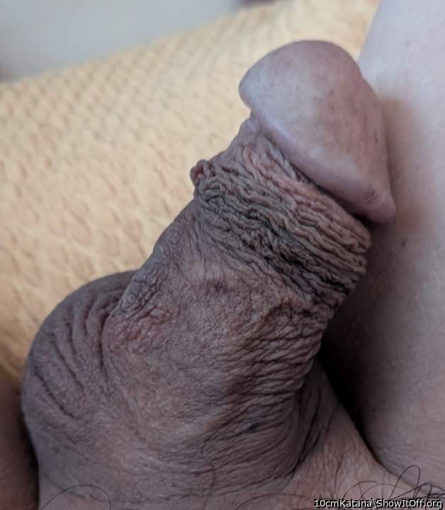 Adult image from 10cmKatana