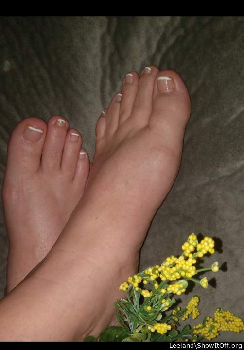 Sexy ass feet