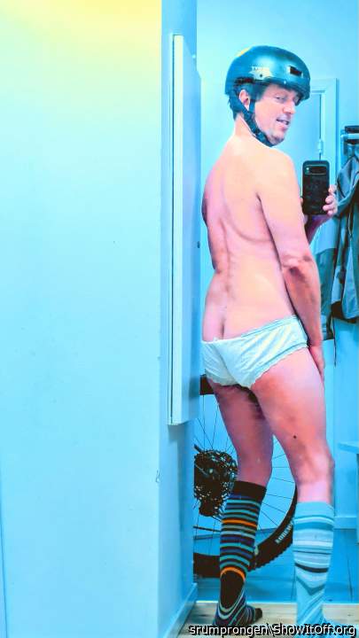 Adult image from srumprongen