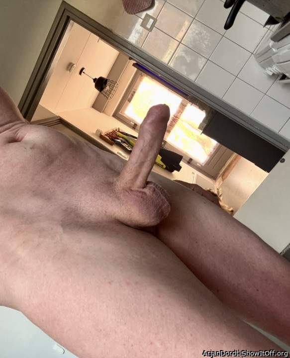 Adult image from ArjanDordt