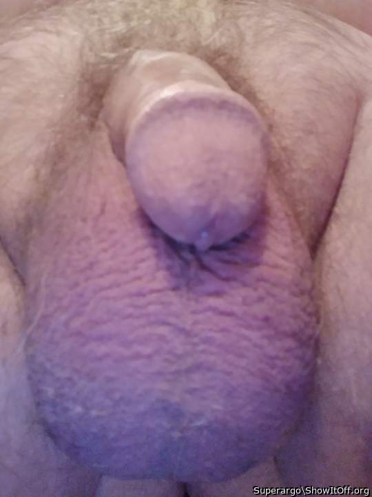 I would suck those balls dry!