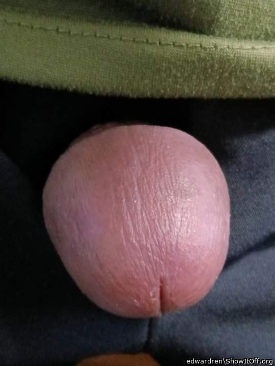 Adult image from edwardren