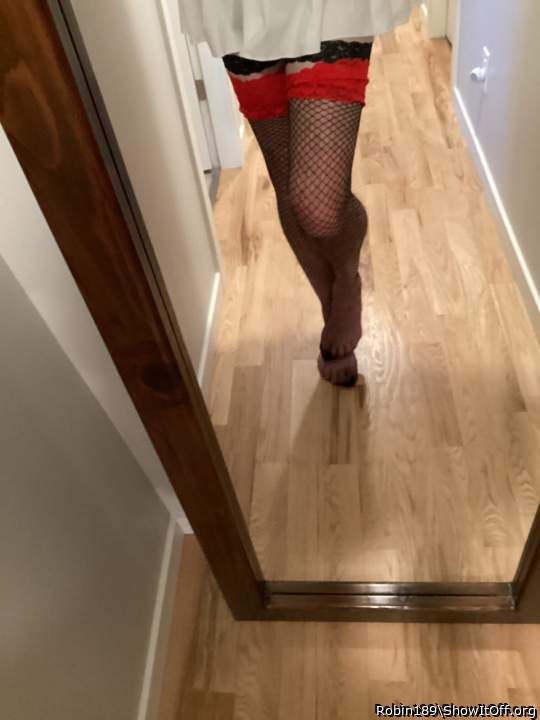 Adult image from Robin189