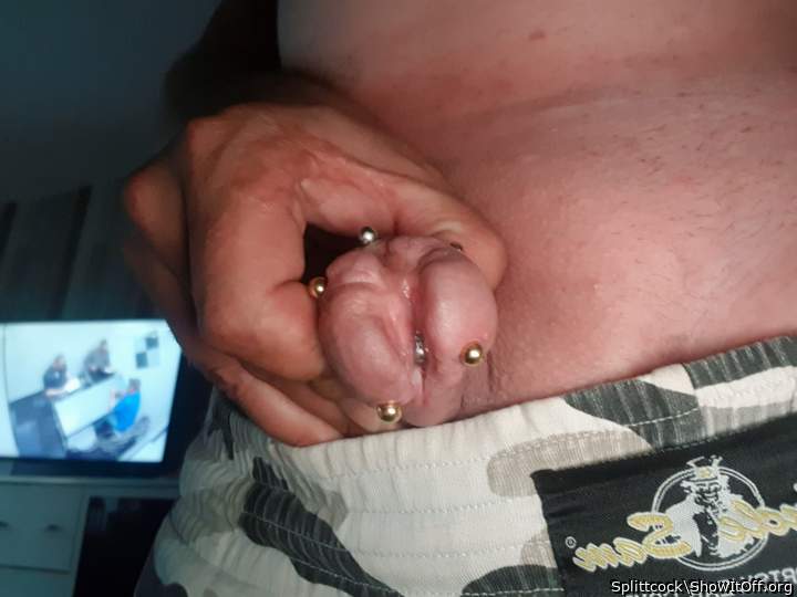 Adult image from Splittcock