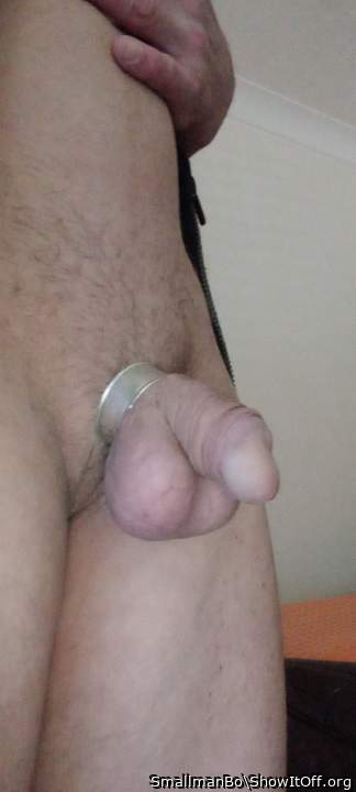 Must admit i prefer small cocks do you