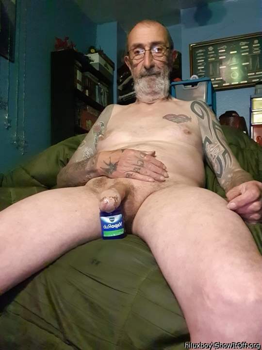 Adult image from hiluxboy