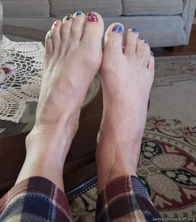 my granddaughters painted my toes