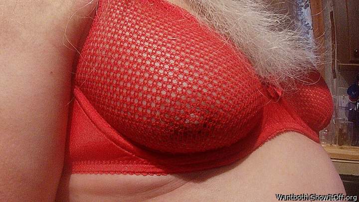 tittie peeking at you