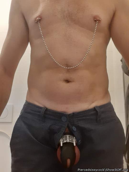 Adult image from Piercedsissycock