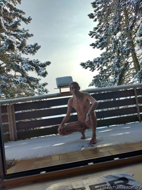 Naked outside in the snow