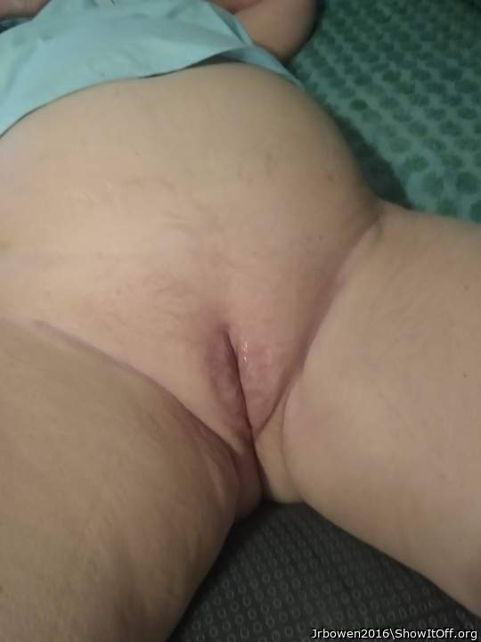 My wife's fat pussy tell her what you would do to her the dirtier the better