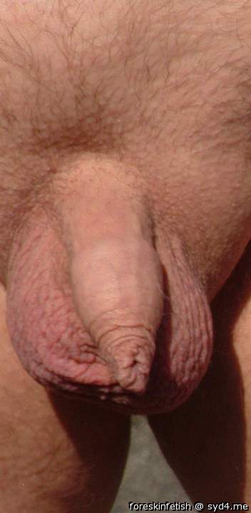 Adult image from foreskinfetish
