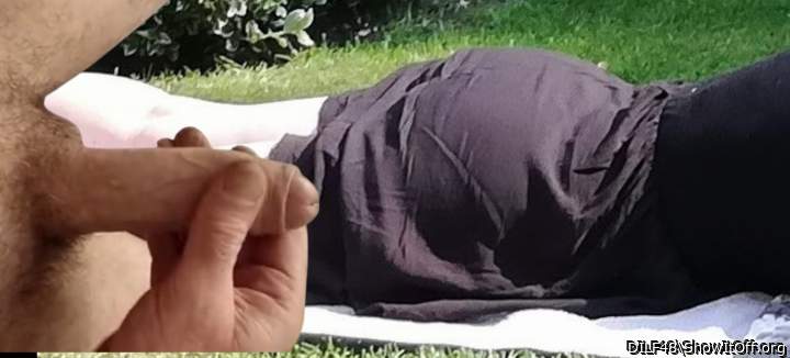 Adult image from DILF48