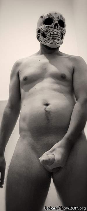 Adult image from Utoker