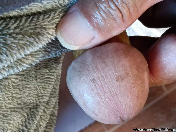 Adult image from edwardren