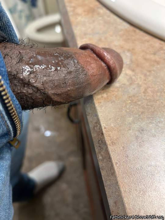 Adult image from FatSnickers