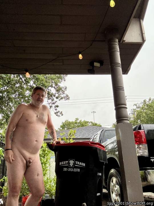 Adult image from Iggy2001