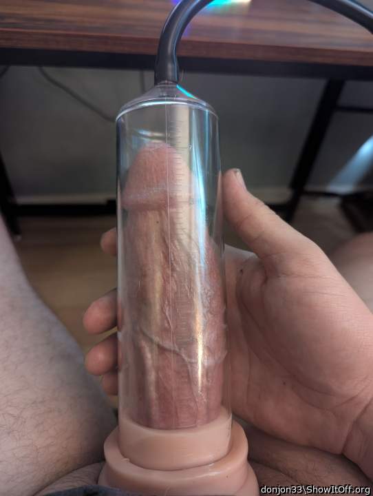 Adult image from donjon33