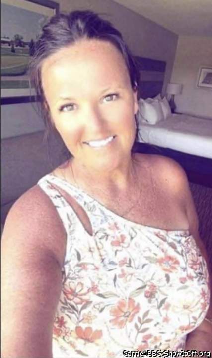 Very pretty lady you are!