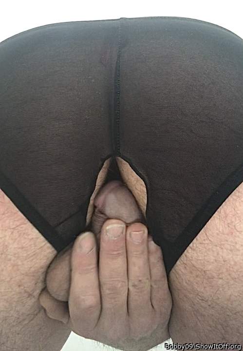 mmm my cock would fit nicely there