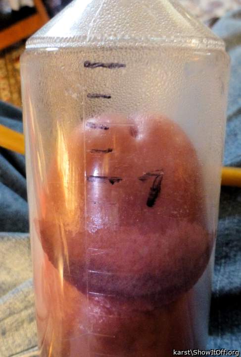 Nice pumped cock head..