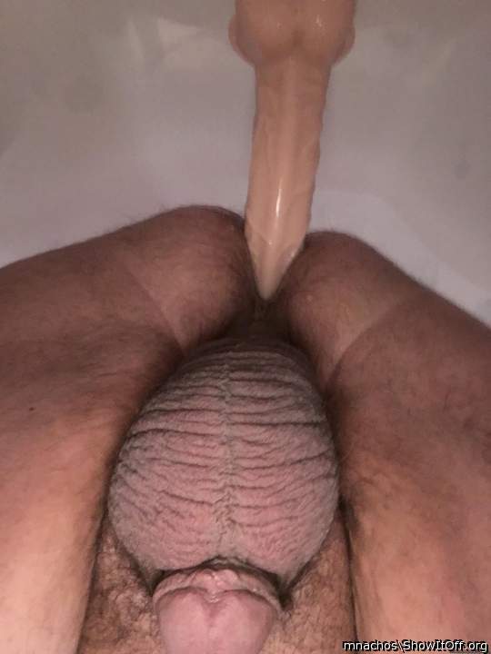 mmmhhh...my cock a place of dildoin deep...fuck for hours