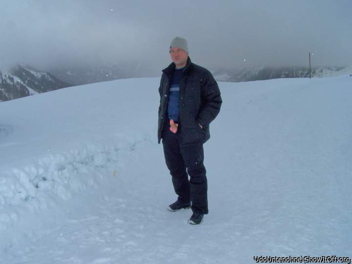 Adult image from UdoUntenohne