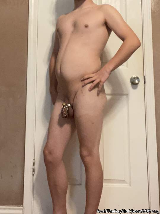 Adult image from NoahTheGaySlut