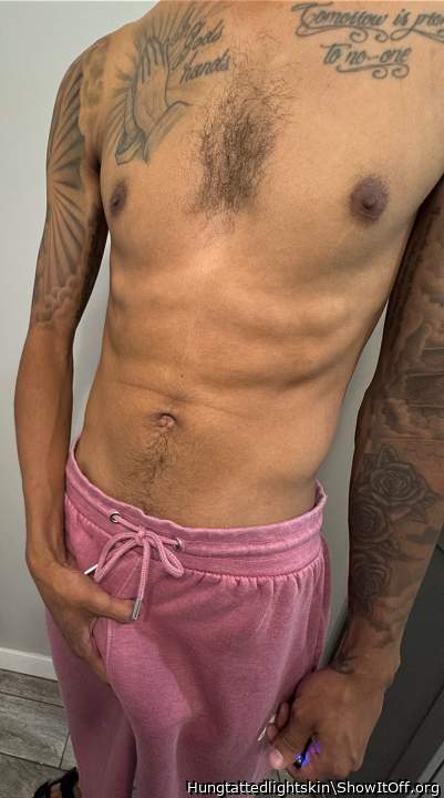 Adult image from Hungtattedlightskin