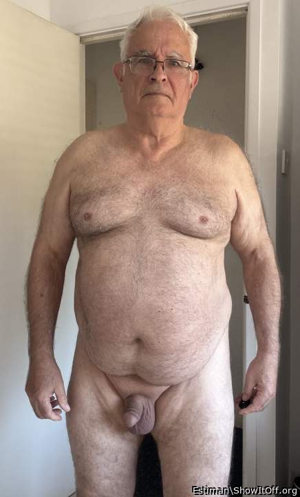 Great pic. Very nice cock. 