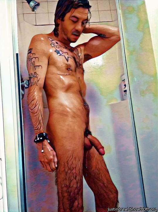 Wow, what a great body, love your Tatts, and your hairiness,