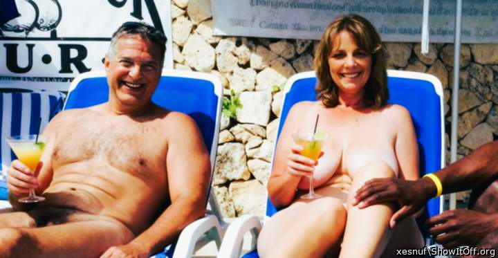 We love nude beaches and resorts