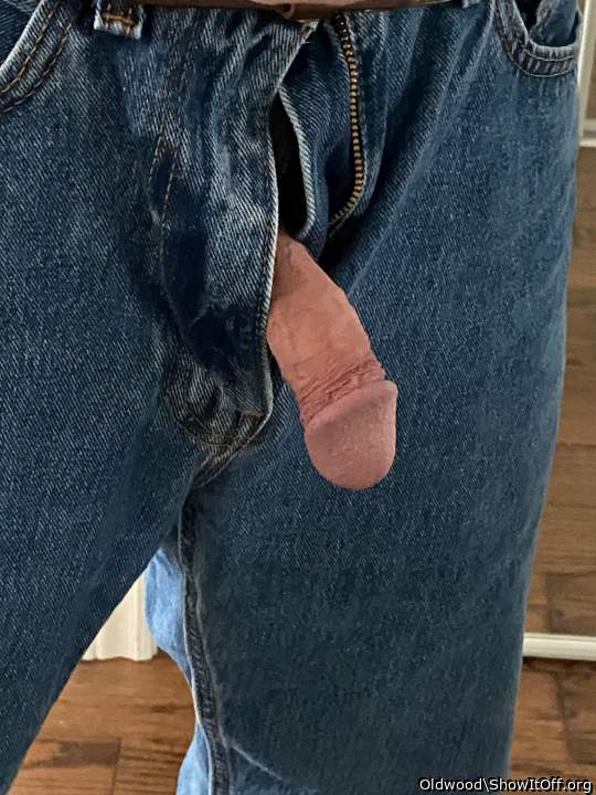 I love cock and jeans!   