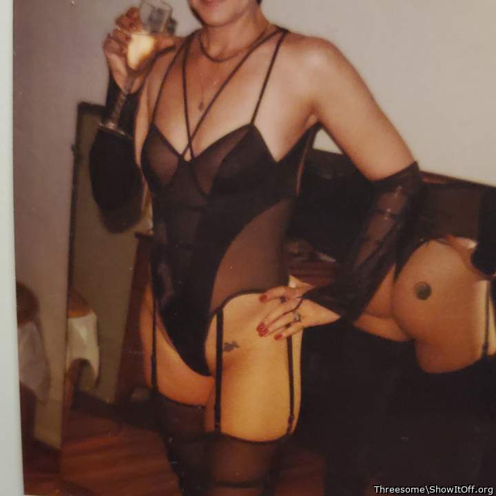 Adult image from Threesome