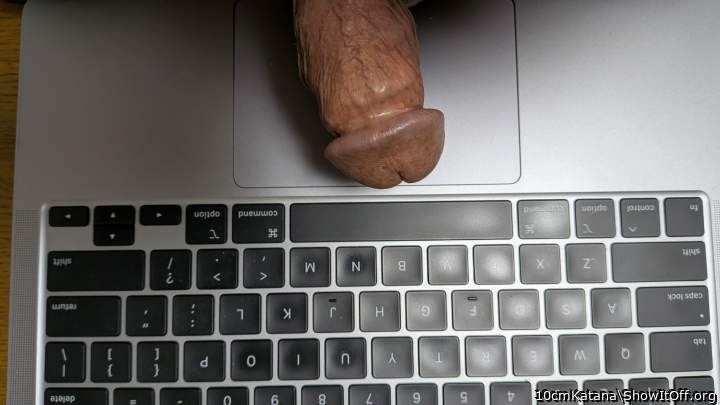 Adult image from 10cmKatana