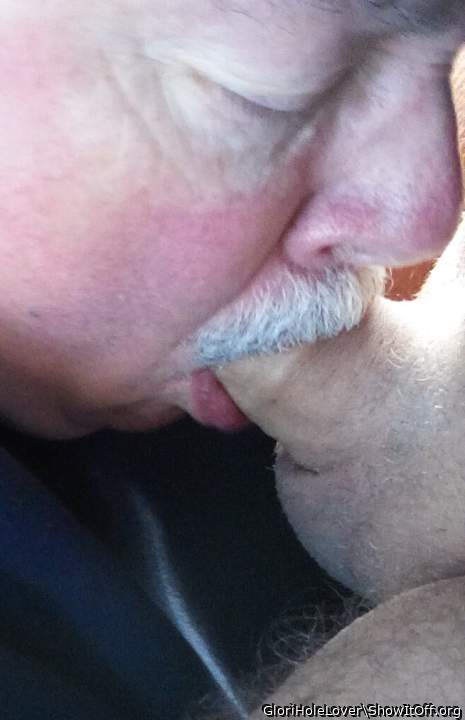 Mmmm, A GOOD MOUTHFUL OF MARRIED MAN-MEAT!!!