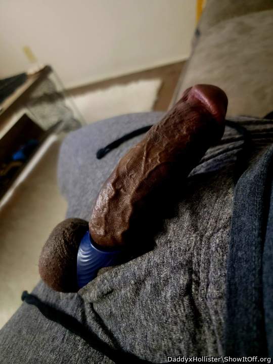 Trace my veins with your tongue