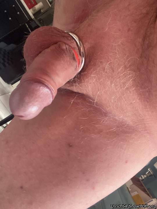 mit cockring f�hlt es sich gut an und sieht auch gut aus. 