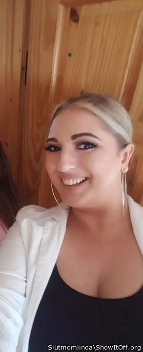 Adult image from Slutmomlinda