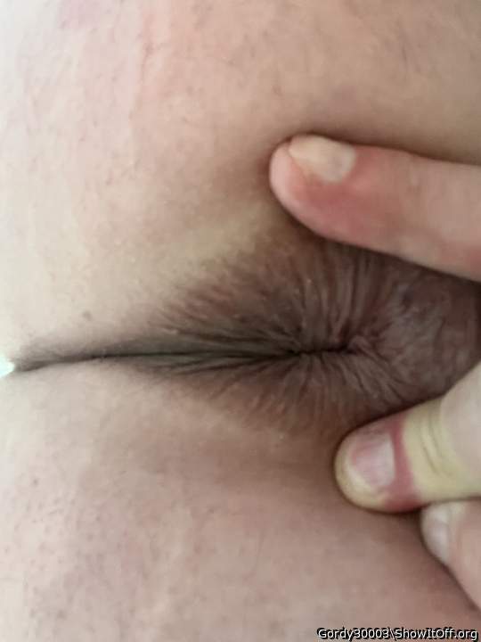 Mmm spread those lips 😏